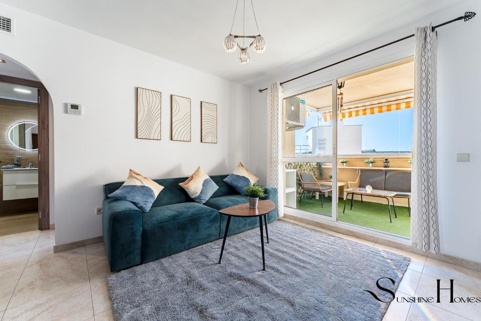 Apartment Coastal 2br Apartment, Parking, Pool Benalmadena